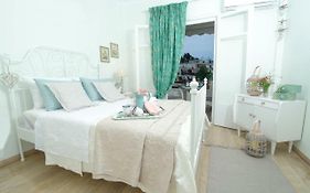 Sofa & Mare
